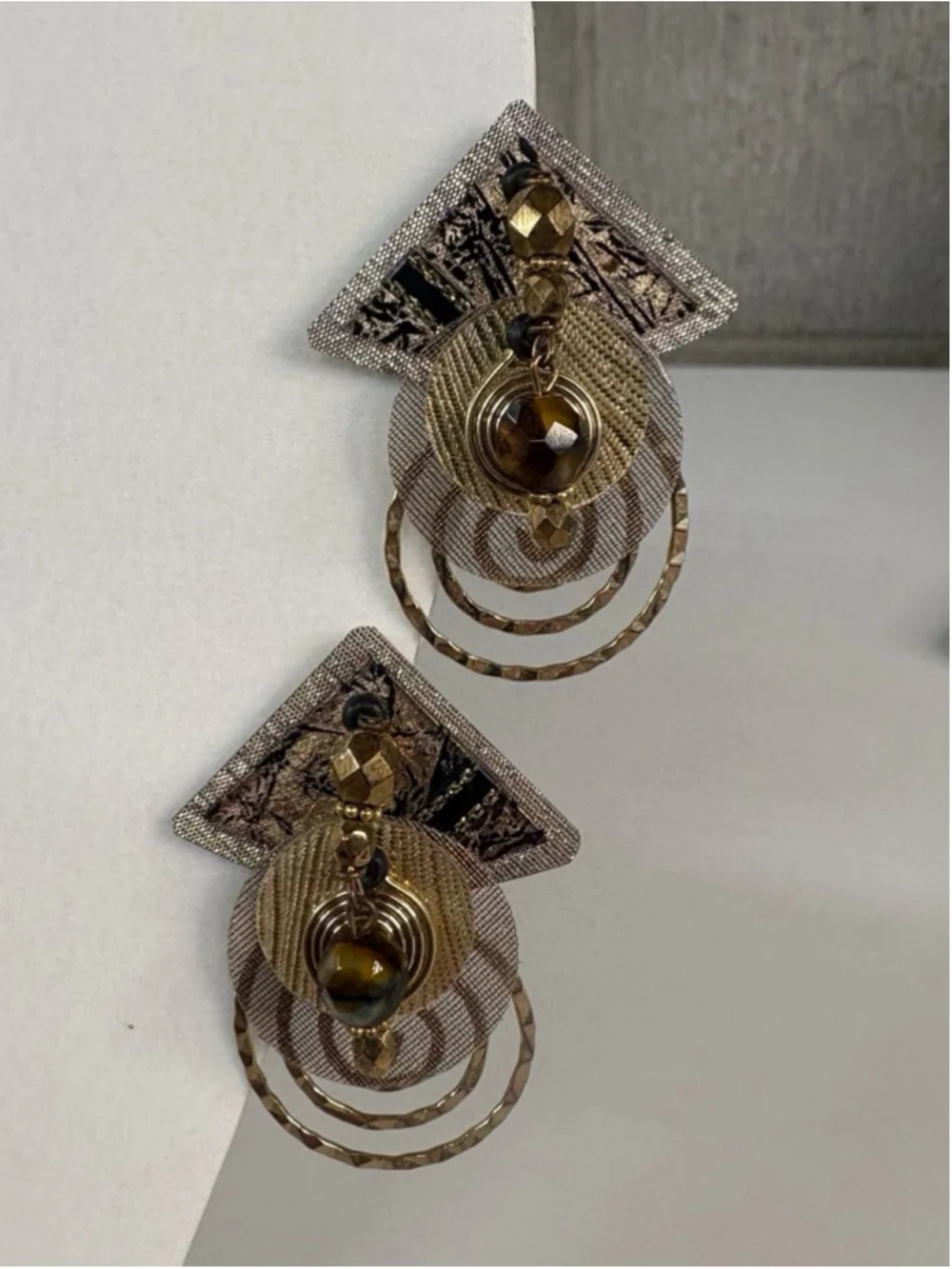 Geometric Gold Silver Clip-on Earrings Light Weight Gem Spiral
